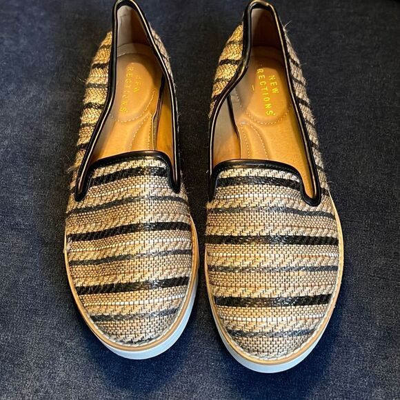 Loafer- New "New Directions" Kate
Multi Striped women's 8 - Picture 1 of 10